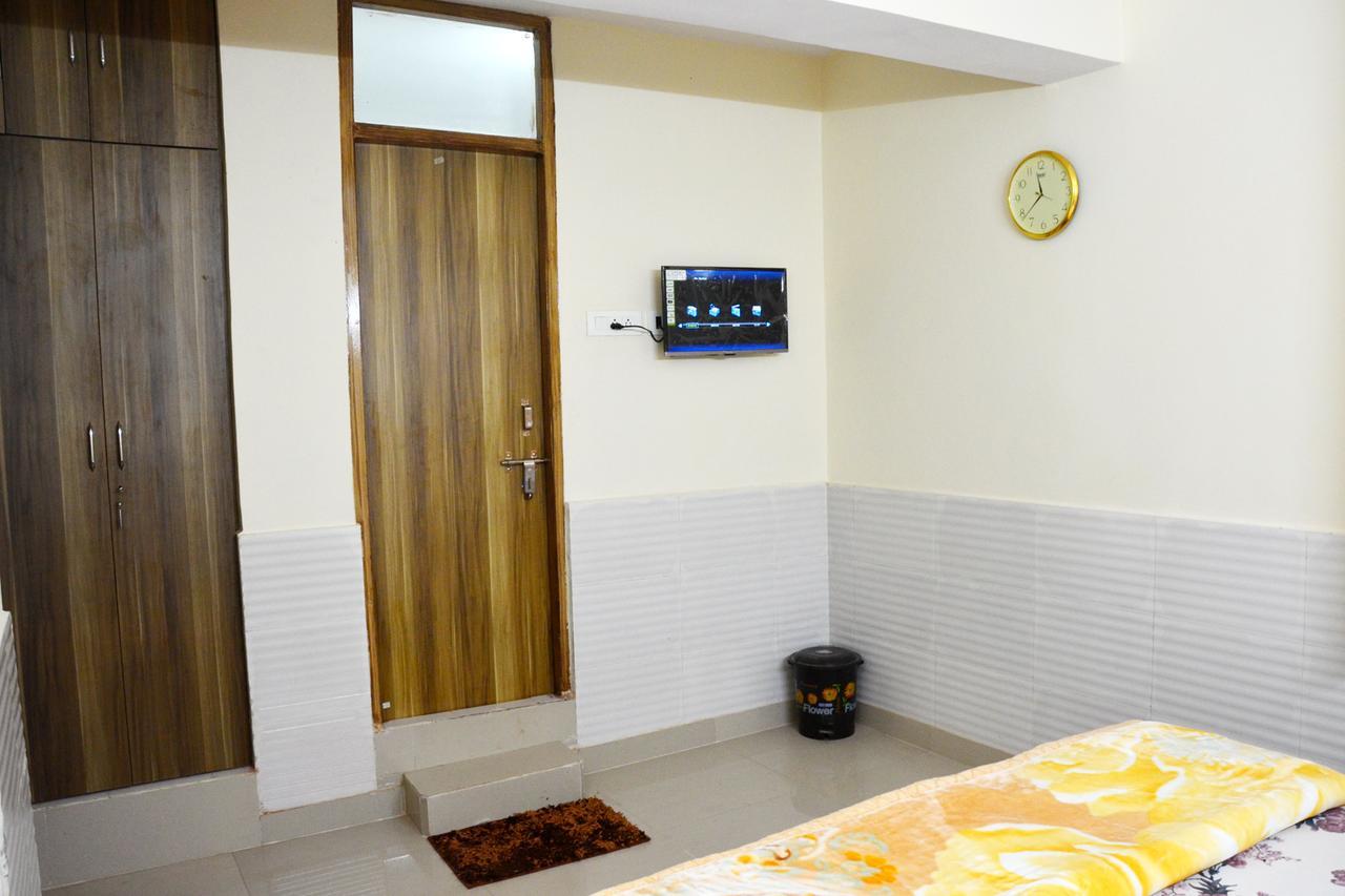 نويدا الكبرى Shiv Shakti Guest House المظهر الخارجي الصورة