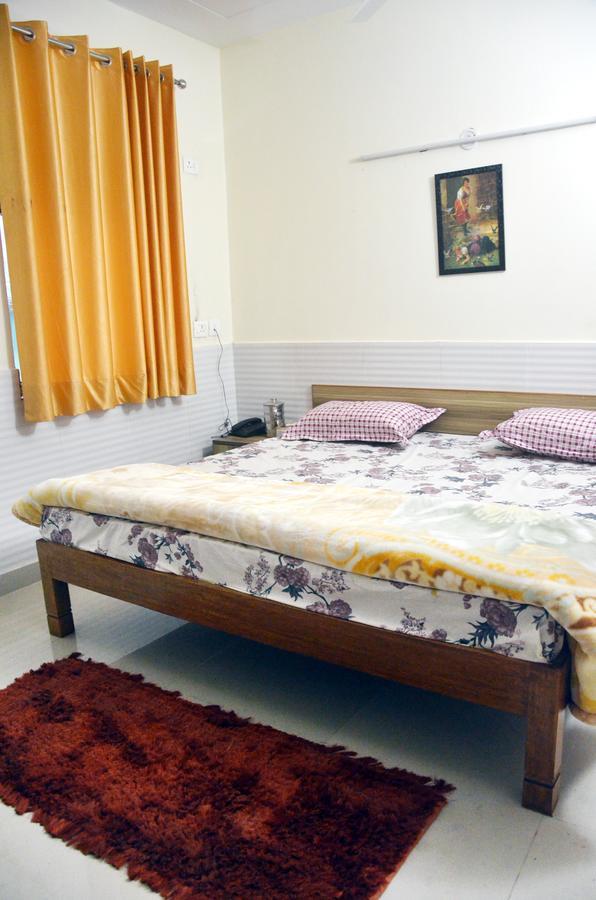 نويدا الكبرى Shiv Shakti Guest House المظهر الخارجي الصورة