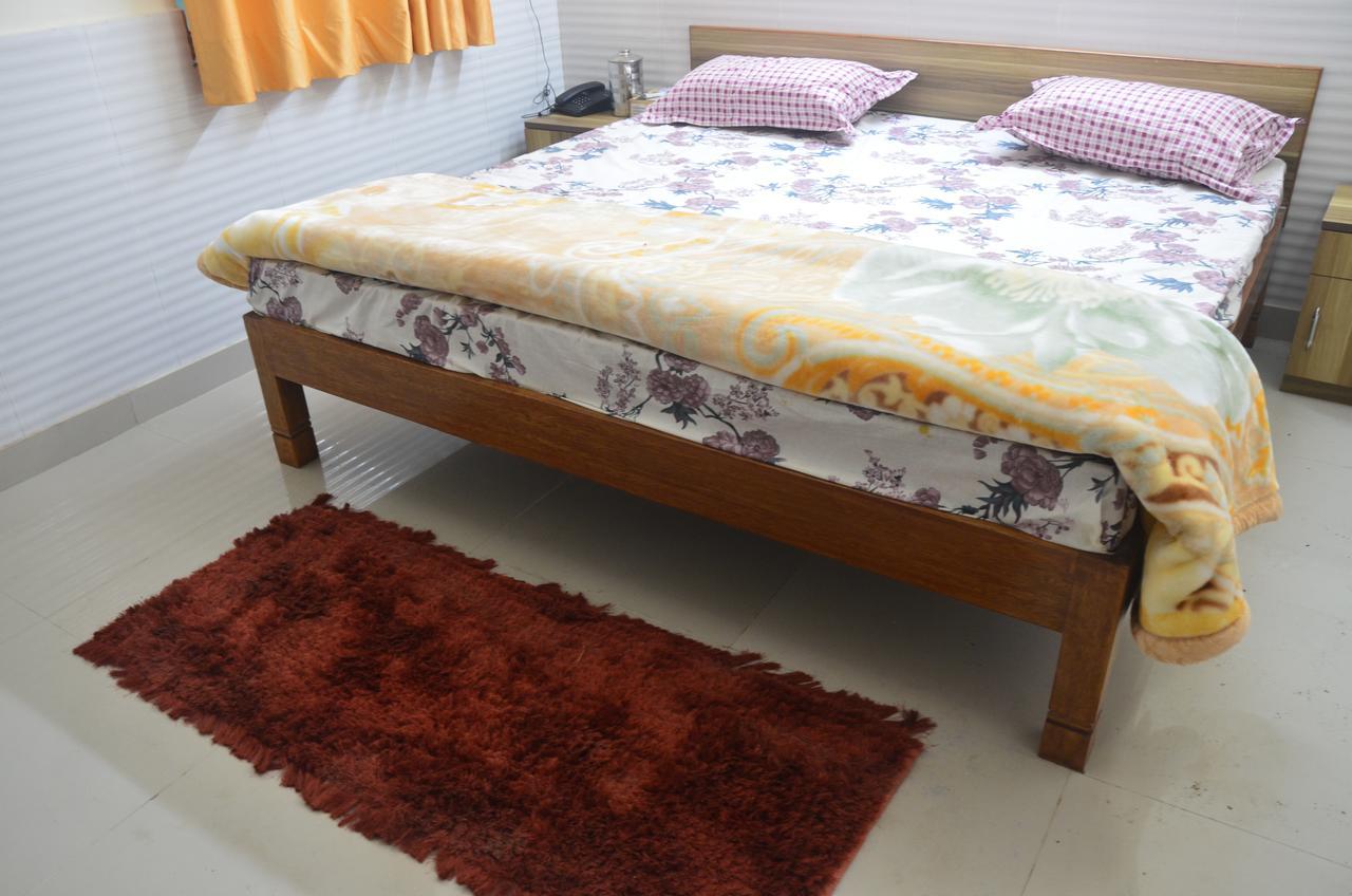 نويدا الكبرى Shiv Shakti Guest House المظهر الخارجي الصورة